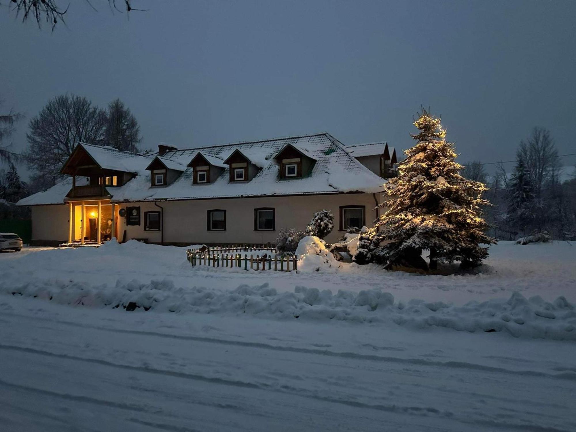 Latarnia Wagabundy Bieszczady Hotel Wola Michowa Bagian luar foto