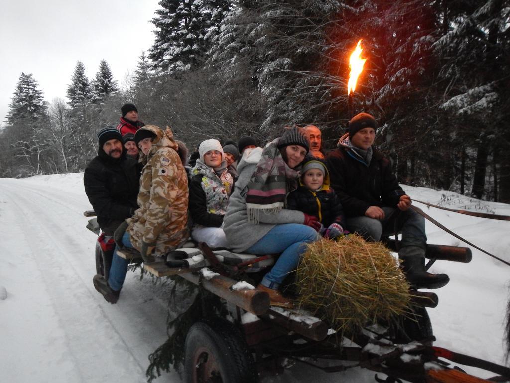 Latarnia Wagabundy Bieszczady Hotel Wola Michowa Bagian luar foto